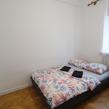 Fantastic Waw - Room - K2 Warszawa Eksteriør bilde